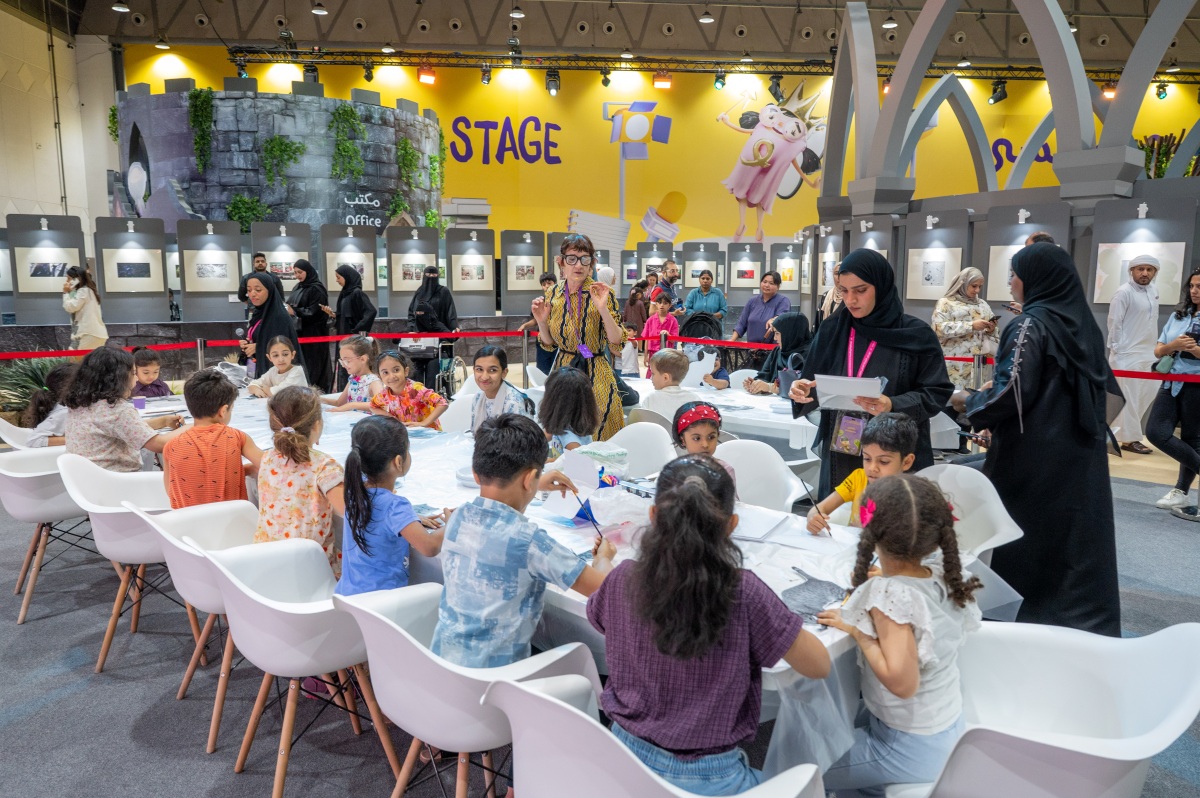 الإيطالية كريستينا بيروبان تصطحب الأطفال في مغامرة لتحويل القصص إلى أعمال فنية