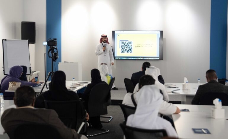 نادي الشارقة للصحافة يناقش واقع ومستقبل الإعلام عبر مناظرات وجلسات متنوعة