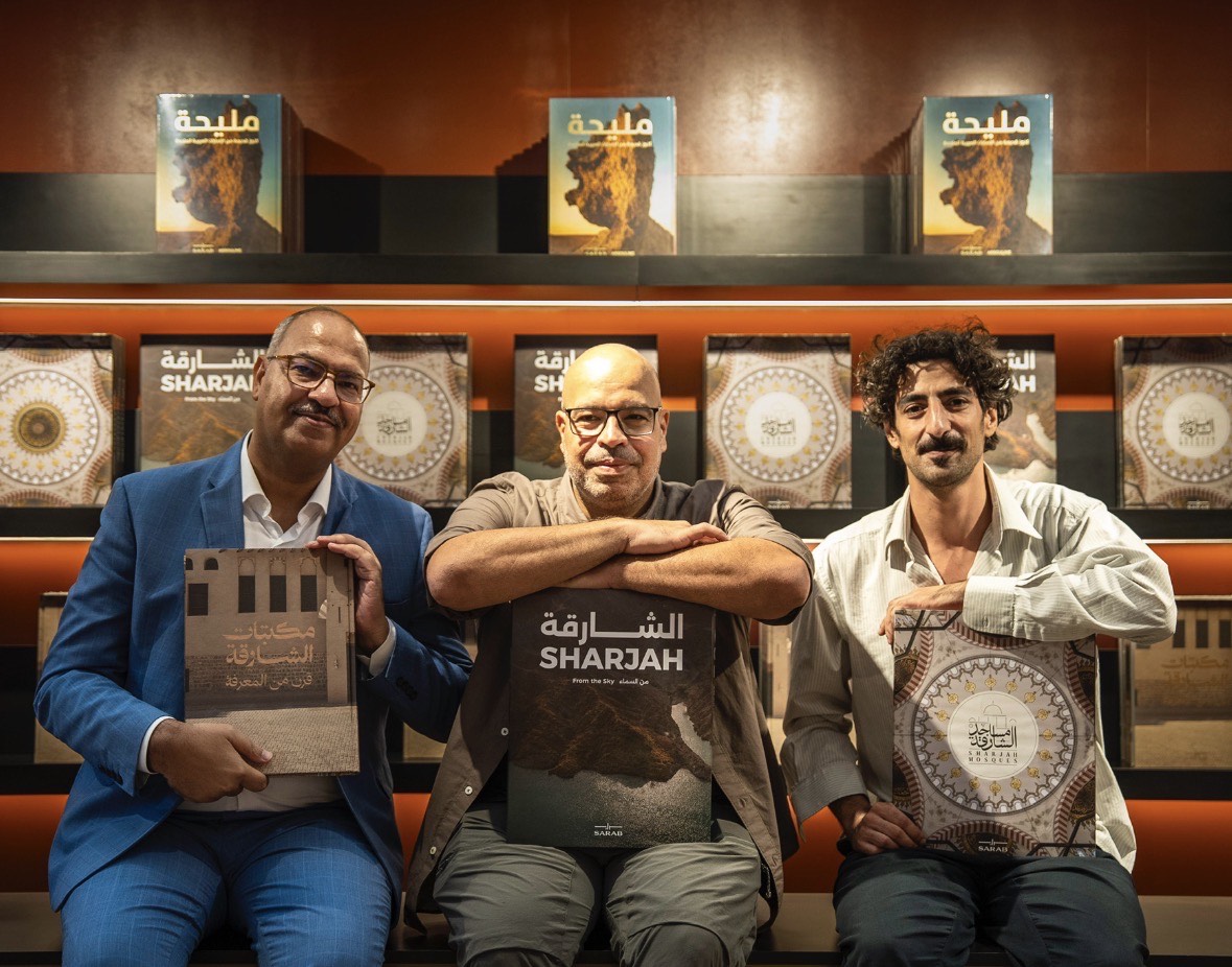 كتّاب ومصورون يروون تجربة توثيق معالم الشارقة وطبيعتها في كتب فنية فاخرة