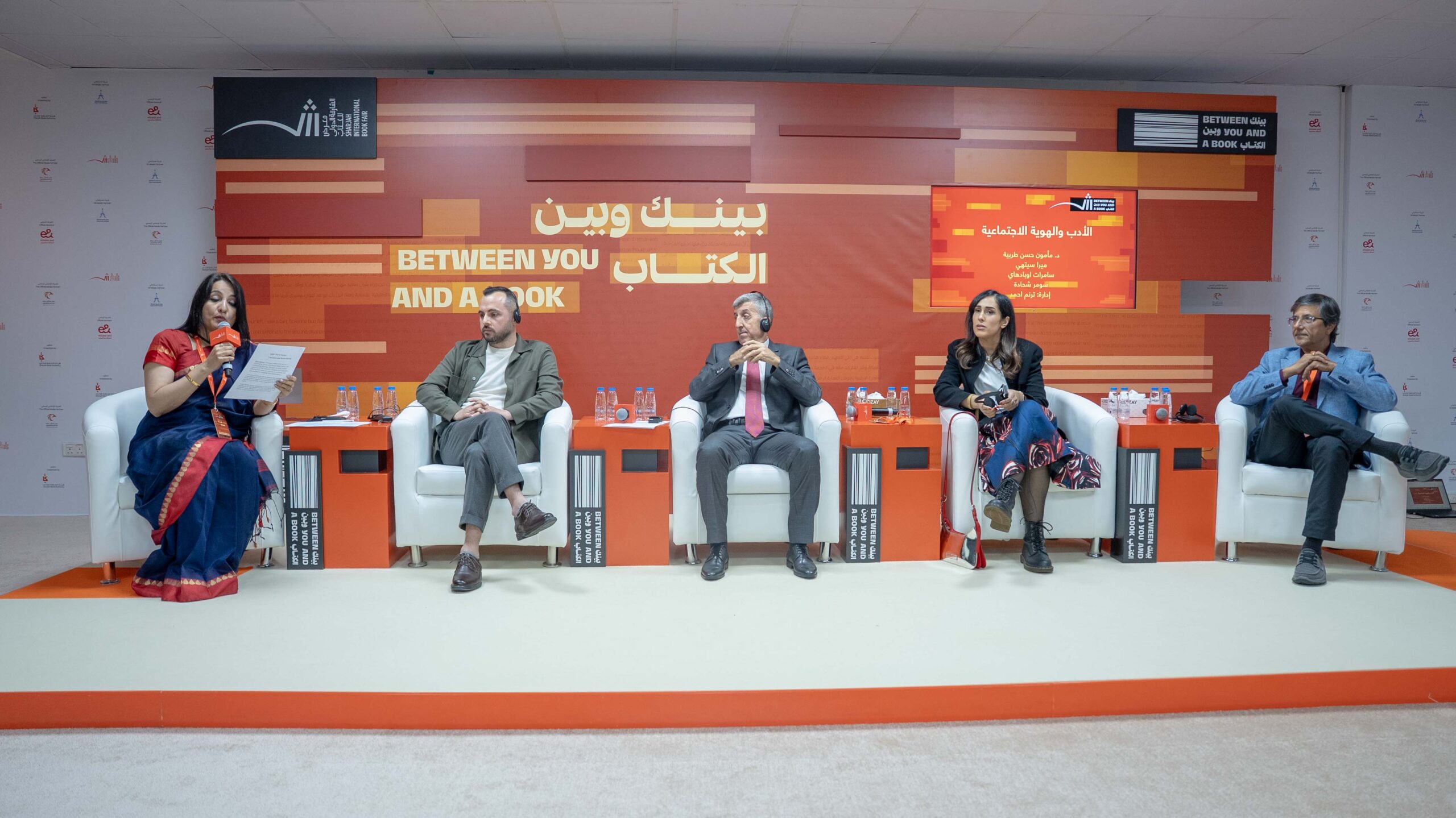 روائيون وأكاديميون: الإبداع يظل وفيًّا للأصول الثقافية رغم العولمة