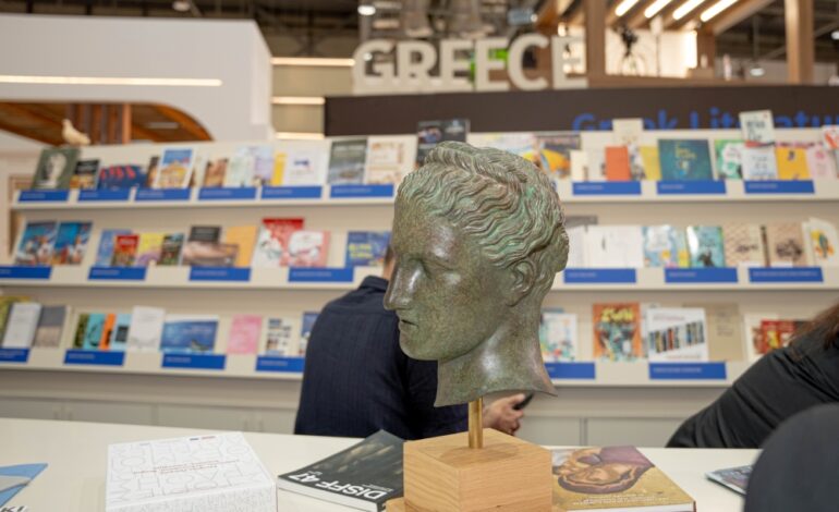 اليونان في الشارقة الدولي للكتاب.. شراكات ثقافية مرتقبة وجسور إبداعية جديدة مع العالم العربي