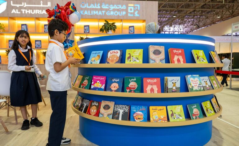 أكثر من 30 إصداراً جديداً ضمن برنامج ثقافي متنوّع لـ”مجموعة كلمات” في “الشارقة الدولي للكتاب 2025”
