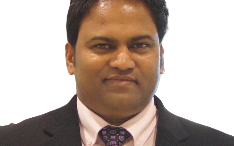 إسهامات التكنولوجيا والمهارات في تطوير تجارب المتعاملين في الامارات