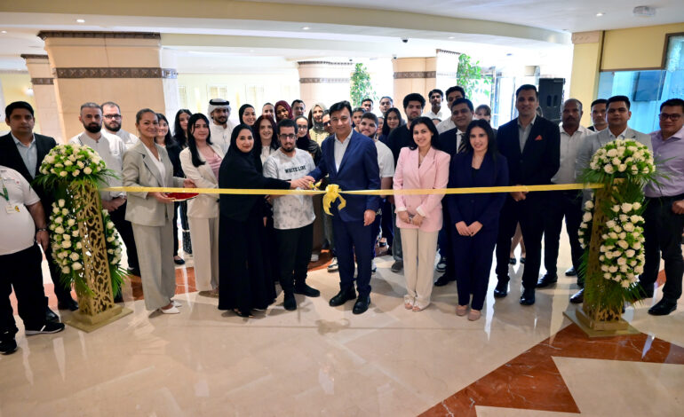 منتجع كورال بيتش الشارقة يستضيف معرضاً فنياً ملهماً بمشاركة مواهب شابة من مدينة الشارقة للخدمات الإنسانية