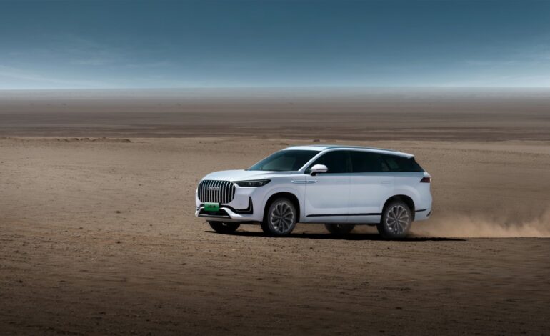 جايكو جي ٨ إس إتش إس تمهّد لمرحلة جديدة تجمع بين الأداء القوي والكفاءة العالية والفخامة العصرية، مع مركبة رياضية متعدّدة الاستخدام مزوّدة بسبعة مقاعد